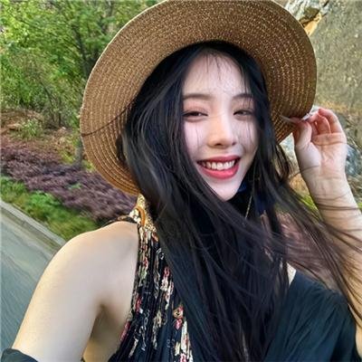 红颜一笑百媚生